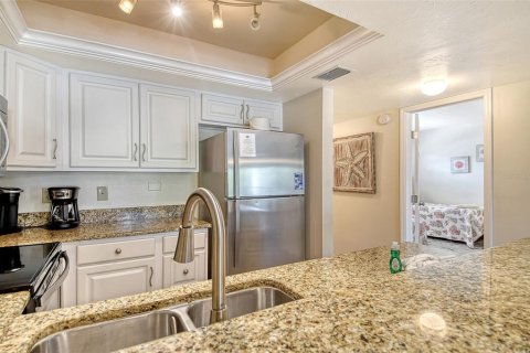 Condo in Sarasota, Florida, 2 bedrooms  № 1722584 - photo 24