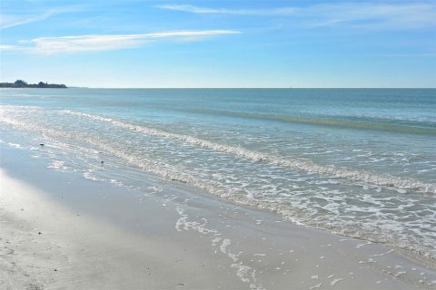 Condo in Sarasota, Florida, 2 bedrooms  № 1722584 - photo 15