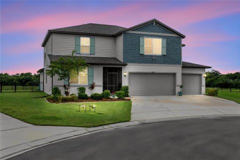 House in Parrish, Florida 5 bedrooms, 353.4 sq.m. № 2209616 - photo 4