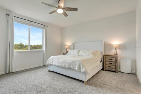 House in Parrish, Florida 5 bedrooms, 353.4 sq.m. № 2209616 - photo 14