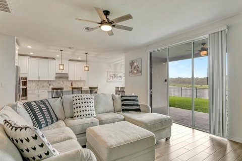 House in Parrish, Florida 5 bedrooms, 353.4 sq.m. № 2209616 - photo 13
