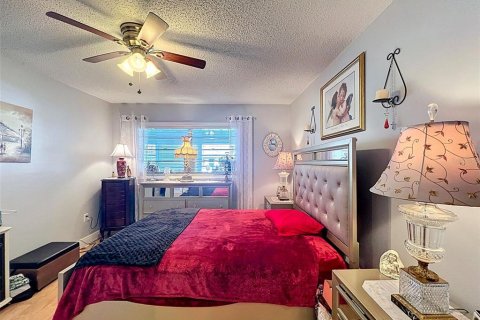 Copropriété à vendre à New Port Richey, Floride: 2 chambres, 91.42 m2 № 1855730 - photo 26