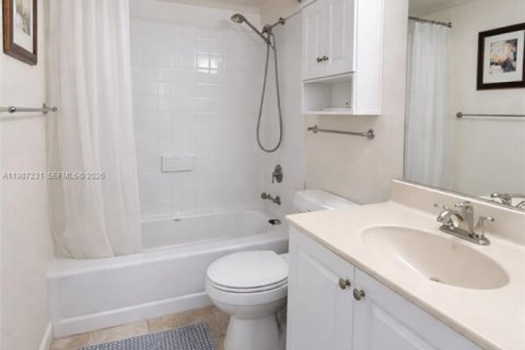 Copropriété à vendre à Hollywood, Floride: 1 chambre, 69.21 m2 № 2049734 - photo 7