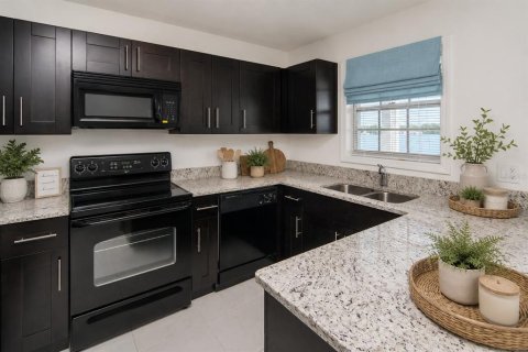 Condominio en venta en Saint Petersburg, Florida, 2 dormitorios, 94.57 m2 № 2208277 - foto 7
