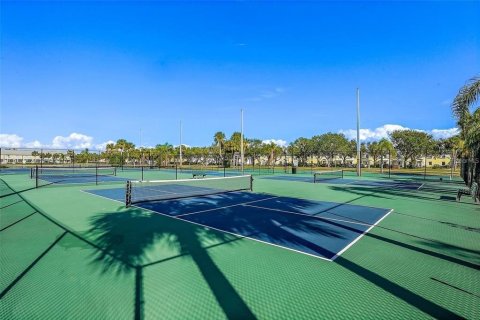 Condominio en venta en Saint Petersburg, Florida, 2 dormitorios, 94.57 m2 № 2208277 - foto 20