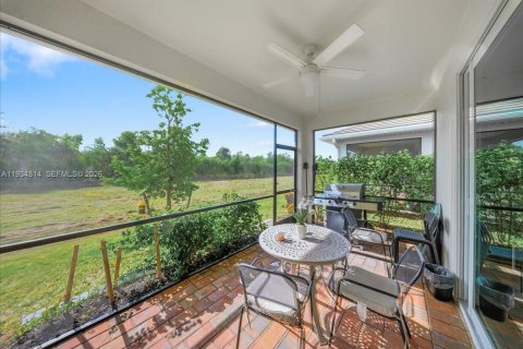 Купить виллу или дом в Нейплс, Флорида 2 спальни, 138.98м2, № 1997395 - фото 16