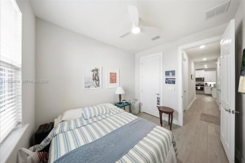 Купить виллу или дом в Нейплс, Флорида 2 спальни, 138.98м2, № 1997395 - фото 12