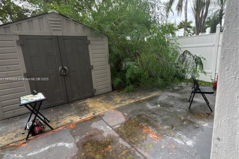 Appartement à louer à Miami, Floride: 2 chambres, 78.69 m2 № 2016270 - photo 11