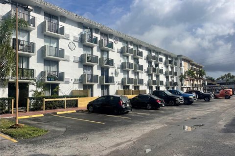 Appartement à Miami, Floride 2 chambres, 78.69 m2 № 2016270
