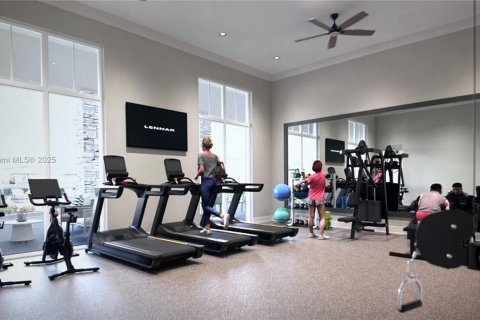 Townhouse in Florida City, Florida 4 bedrooms, 151.71 sq.m. № 1872369 - photo 5