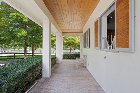 House in Wellington, Florida 5 bedrooms, 351.26 sq.m. № 2082028 - photo 26