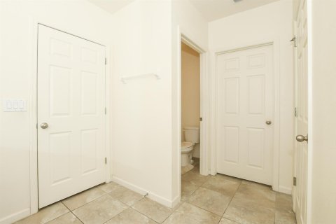 Villa ou maison à vendre à Port St. Lucie, Floride: 4 chambres, 177.26 m2 № 2407717 - photo 29