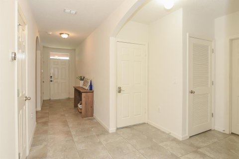 Villa ou maison à vendre à Port St. Lucie, Floride: 4 chambres, 177.26 m2 № 2407717 - photo 12