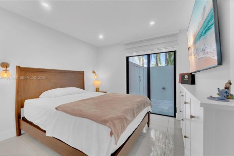 Adosado en venta en Aventura, Florida, 3 dormitorios, 126.81 m2 № 1986705 - foto 11