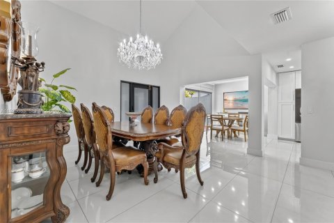 Adosado en venta en Aventura, Florida, 3 dormitorios, 126.81 m2 № 1986705 - foto 5