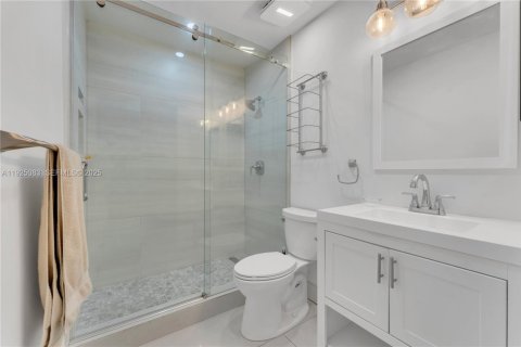 Adosado en venta en Aventura, Florida, 3 dormitorios, 126.81 m2 № 1986705 - foto 14