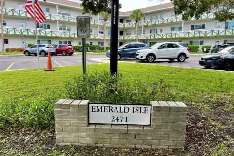 Condominio en venta en Clearwater, Florida, 2 dormitorios, 130.06 m2 № 2230021 - foto 3