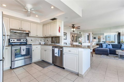 Condominio en venta en Saint Petersburg, Florida, 2 dormitorios, 97.55 m2 № 2302392 - foto 23