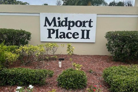 Condo in Port St. Lucie, Florida, 2 bedrooms  № 2087169