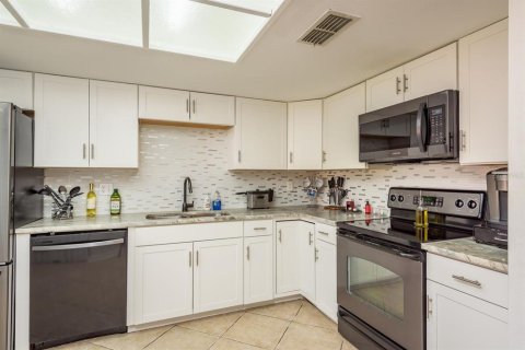 Copropriété à vendre à Clearwater, Floride: 3 chambres, 141.21 m2 № 1597286 - photo 14