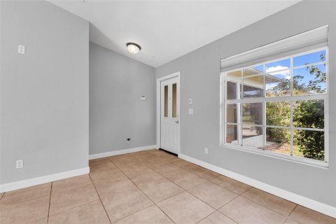 Villa ou maison à vendre à North Port, Floride: 3 chambres, 149.76 m2 № 2148633 - photo 6