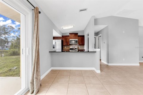 Villa ou maison à vendre à North Port, Floride: 3 chambres, 149.76 m2 № 2148633 - photo 12
