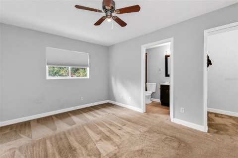 Villa ou maison à vendre à North Port, Floride: 3 chambres, 149.76 m2 № 2148633 - photo 20