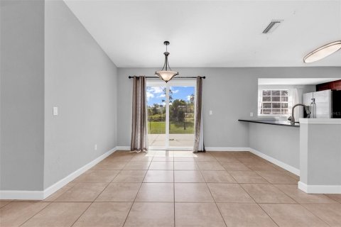 Villa ou maison à vendre à North Port, Floride: 3 chambres, 149.76 m2 № 2148633 - photo 9