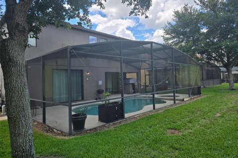 House in Davenport, Florida 6 bedrooms, 286.51 sq.m. № 2119938 - photo 4