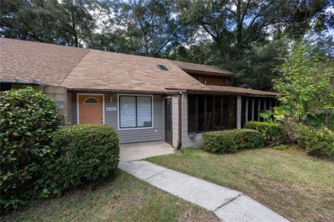 Touwnhouse à vendre à Gainesville, Floride: 2 chambres, 102.38 m2 № 1905413 - photo 1