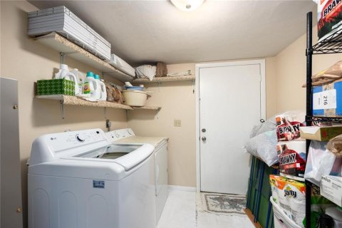 Touwnhouse à vendre à Gainesville, Floride: 2 chambres, 102.38 m2 № 1905413 - photo 20
