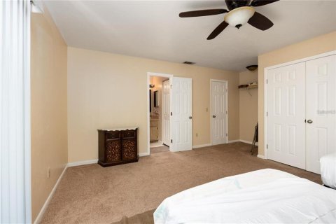 Touwnhouse à vendre à Gainesville, Floride: 2 chambres, 102.38 m2 № 1905413 - photo 14