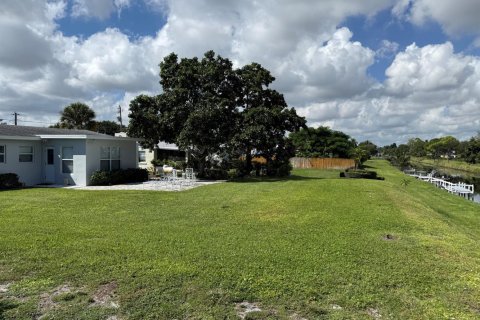 Villa ou maison à vendre à Lake Worth, Floride: 3 chambres, 94.57 m2 № 2081650 - photo 4