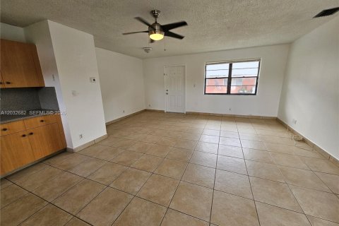 Villa ou maison à louer à Dania Beach, Floride: 2 chambres, 258.27 m2 № 2085750 - photo 7