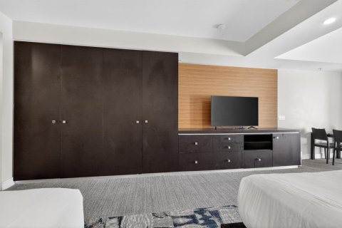 Condominio en venta en Doral, Florida, 1 dormitorio, 65.5 m2 № 2146427 - foto 9