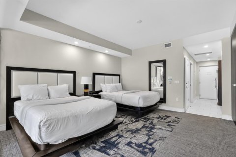 Condominio en venta en Doral, Florida, 1 dormitorio, 65.5 m2 № 2146427 - foto 6