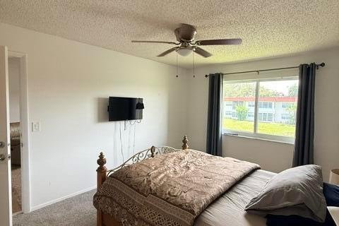 Condo in West Palm Beach, Florida, 2 bedrooms  № 2078635 - photo 16