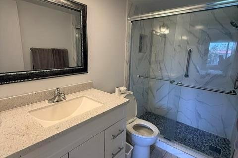 Condo in West Palm Beach, Florida, 2 bedrooms  № 2078635 - photo 18