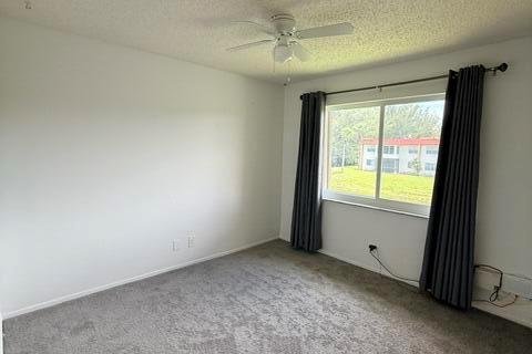 Condo in West Palm Beach, Florida, 2 bedrooms  № 2078635 - photo 19