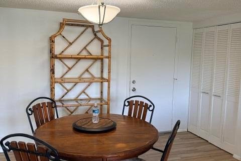 Condo in West Palm Beach, Florida, 2 bedrooms  № 2078635 - photo 3