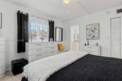 Condo in Margate, Florida, 2 bedrooms  № 2153465 - photo 20