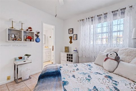 Condo in Margate, Florida, 2 bedrooms  № 2153465 - photo 26