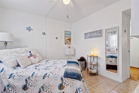 Condo in Margate, Florida, 2 bedrooms  № 2153465 - photo 25