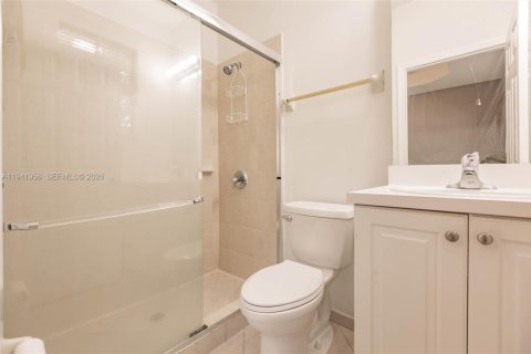 Condominio en venta en Cutler Bay, Florida, 3 dormitorios, 123.1 m2 № 2000441 - foto 19