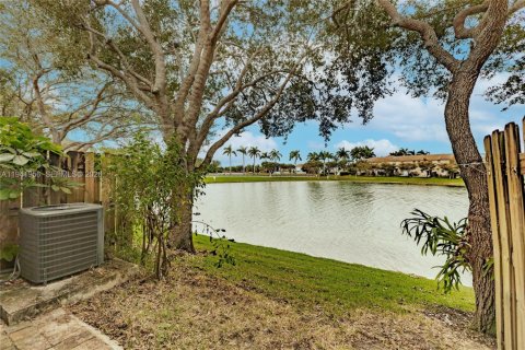 Condominio en venta en Cutler Bay, Florida, 3 dormitorios, 123.1 m2 № 2000441 - foto 22