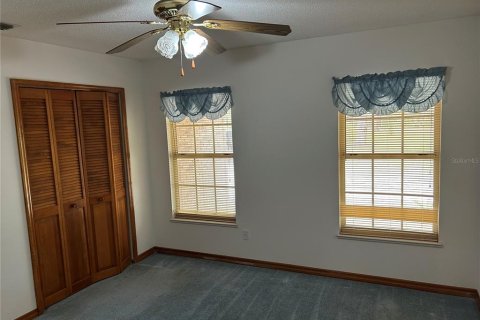 House in Orange City, Florida 3 bedrooms, 198.63 sq.m. № 1858252 - photo 19