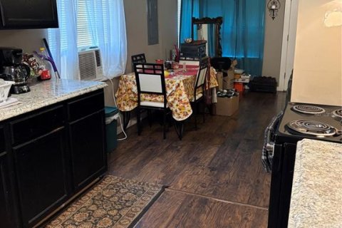 Casa en venta en Orlando, Florida, 2 dormitorios, 68.75 m2 № 1795089 - foto 6