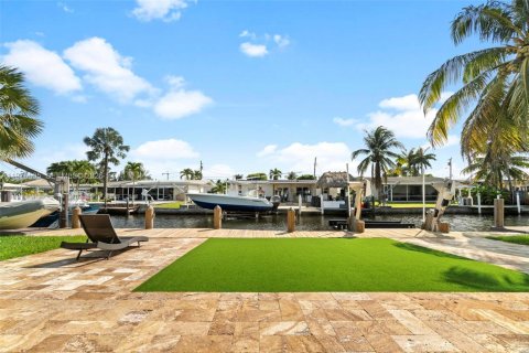 House in Dania Beach, Florida 2 bedrooms, 146.69 sq.m. № 2040552 - photo 28