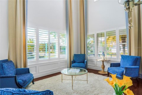 Casa en venta en Orlando, Florida, 5 dormitorios, 522.02 m2 № 2226699 - foto 13