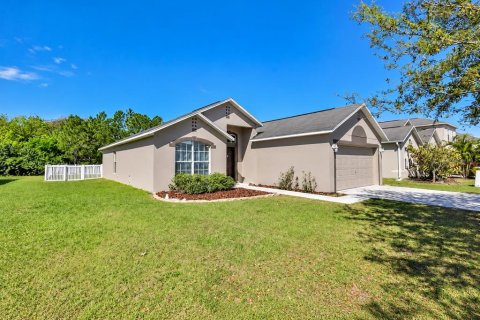 Villa ou maison à louer à Ruskin, Floride: 3 chambres, 139.17 m2 № 2425750 - photo 2